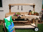 Cedar Potting Bench